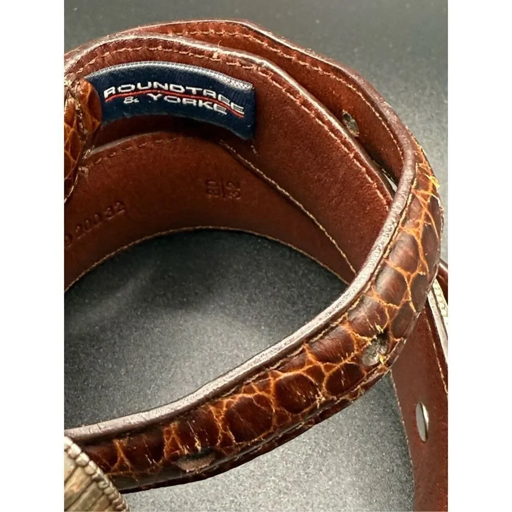 Brown Leather Concho Men’s Belt W/Silver Buckle  Roundtree & Yorke 32